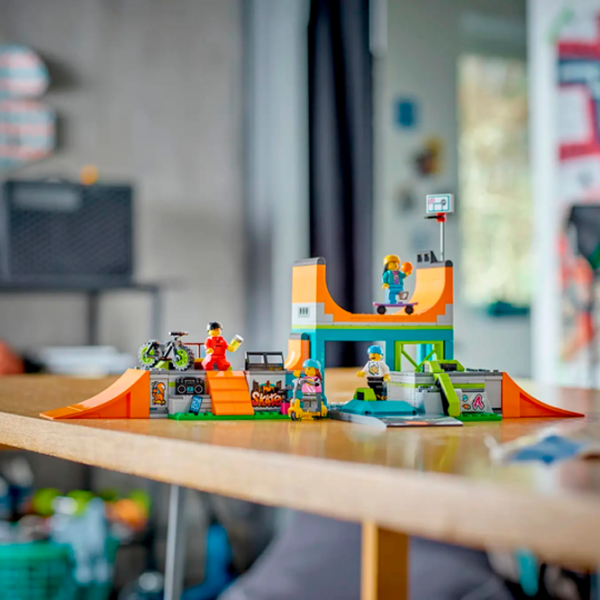 Constructor LEGO Street Skate Park Clasic/ Multicolor photo 11 Constructor LEGO Street Skate Park Clasic/ Multicolor photo 11