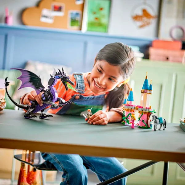 Constructor LEGO Maleficent’s dragon form and Aurora's castle Castel/ Multicolor photo 9