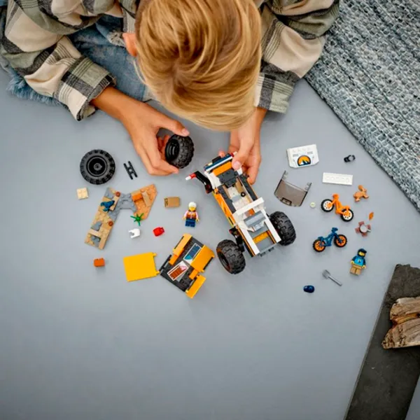Constructor LEGO 4x4 Off-Roader Adventures Mașină/ Multicolor photo 9