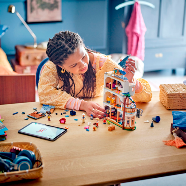 Constructor LEGO Castle Bed And Breakfast Castel/ Multicolor photo 4