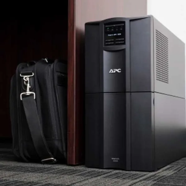 ИБП APC SMT3000IC Black photo 4