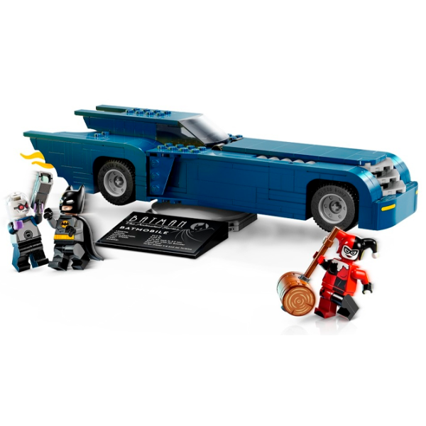 Constructor LEGO Batmobile vs Harley Quinn & Mr Freeze Clasic/ Multicolor photo 3