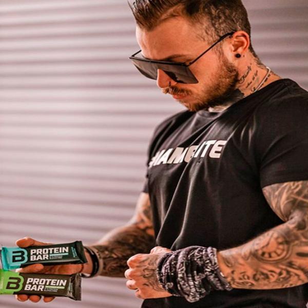 Batoane proteice BioTechUSA Protein Bar Unt de arahide (5999076236701) 70 g photo 3