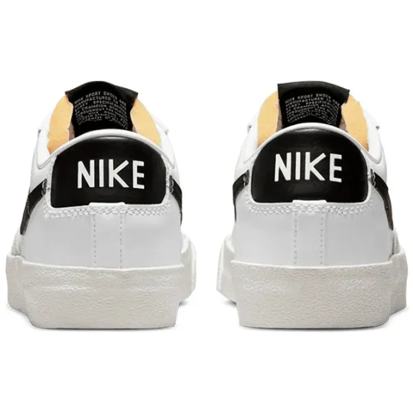 Adidași pentru femei Nike W Blazer Low '77 Vară/ White photo 2
