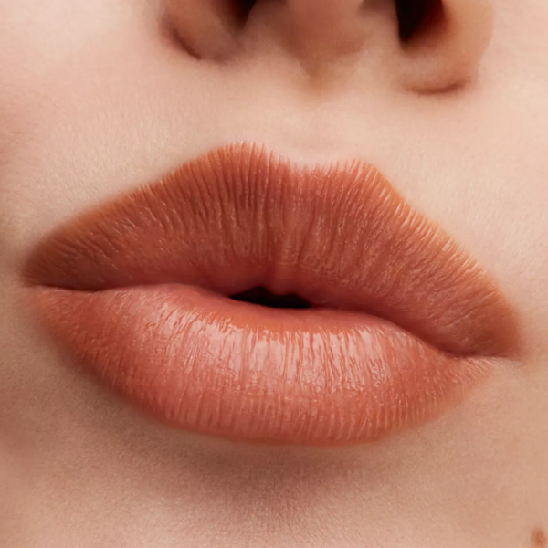 Ruj de buze Mac LUSTREGLASS Stick/ Light Brown photo 2 Ruj de buze Mac LUSTREGLASS Stick/ Light Brown photo 2