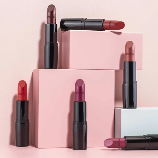 Губная помада Artdeco Perfect Color Stick/ Blush Red photo 3