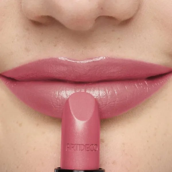 Ruj de buze Artdeco Perfect Color Stick/ Nude Pink photo 2 Ruj de buze Artdeco Perfect Color Stick/ Nude Pink photo 2