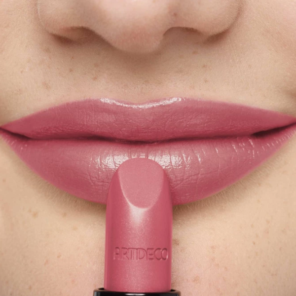 Ruj de buze Artdeco Perfect Color Stick/ Nude Pink photo 2 Ruj de buze Artdeco Perfect Color Stick/ Nude Pink photo 2