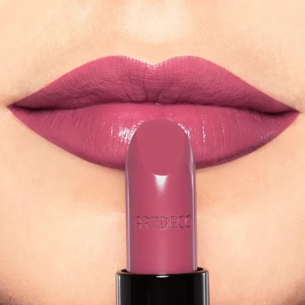 Губная помада Artdeco Perfect Color Stick/ Peony Pink photo 5 Губная помада Artdeco Perfect Color Stick/ Peony Pink photo 5