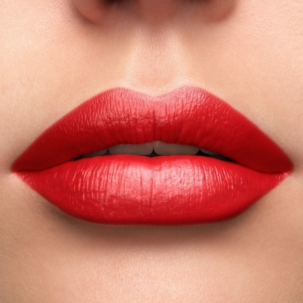 Ruj de buze Lancome BSOLU ROUGE Stick/ Red photo 2 Ruj de buze Lancome BSOLU ROUGE Stick/ Red photo 2