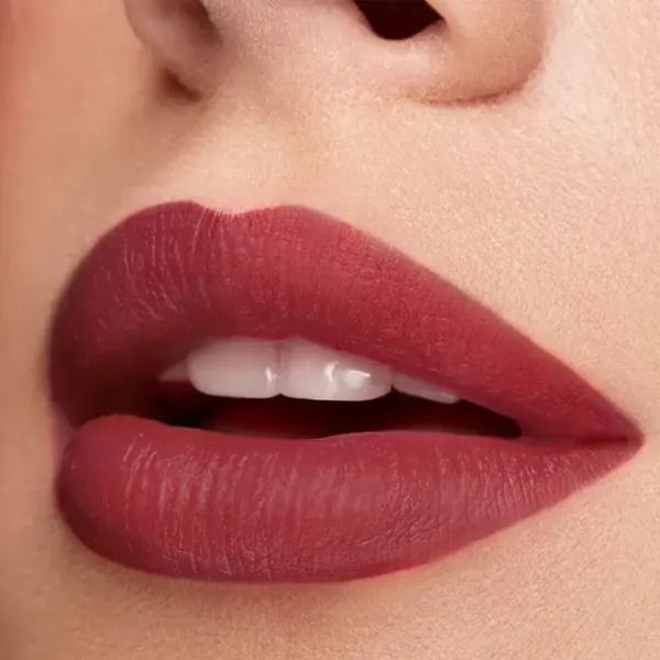 Ruj de buze Pupa I'M LOVEPROOF Stick cu aplicator/ Dark Cherry photo 2 Ruj de buze Pupa I'M LOVEPROOF Stick cu aplicator/ Dark Cherry photo 2