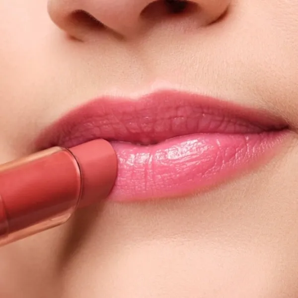 Бальзамы для губ Artdeco COLOR BOOSTER Pink photo 3 Бальзамы для губ Artdeco COLOR BOOSTER Pink photo 3