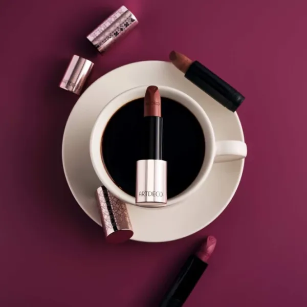 Ruj de buze Artdeco Couture Total Stick/ Cherry photo 3 Ruj de buze Artdeco Couture Total Stick/ Cherry photo 3