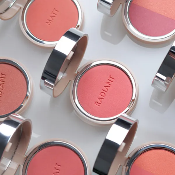 Fard de obraz Pupa EXTREME BLUSH MATT 4 g/ Bronze photo 3 Fard de obraz Pupa EXTREME BLUSH MATT 4 g/ Bronze photo 3