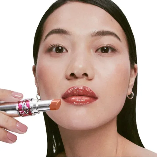 Губная помада Yves Saint Laurent ROUGE VOLUPTE CANDY GLAZE Stick/ Nude Beige photo 3 Губная помада Yves Saint Laurent ROUGE VOLUPTE CANDY GLAZE Stick/ Nude Beige photo 3