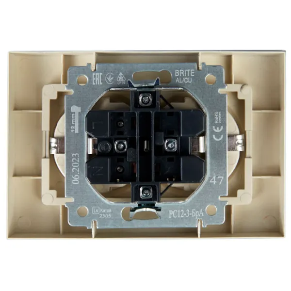 Priză IEK BR-R21-16-K47-F 230 V/ Type-F/ Silver photo 3 Priză IEK BR-R21-16-K47-F 230 V/ Type-F/ Silver photo 3