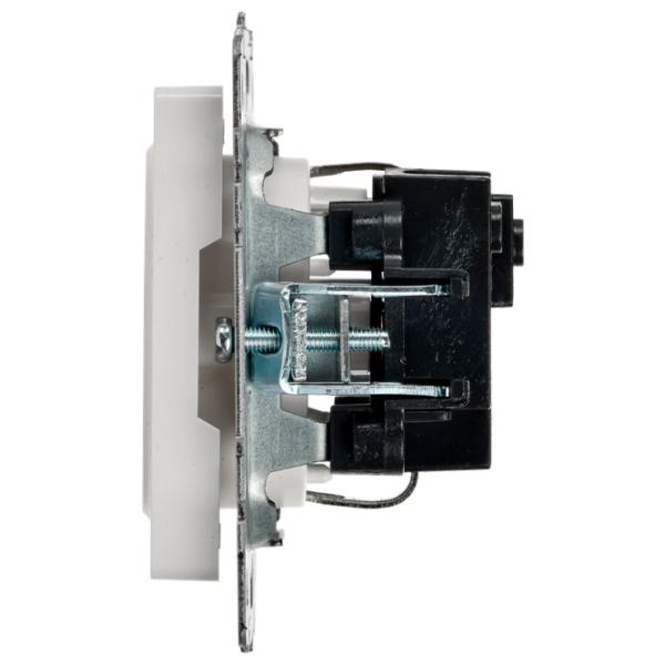 Розетка IEK BR-R11-16-K01 230 В/ Type-F/ White photo 3 Розетка IEK BR-R11-16-K01 230 В/ Type-F/ White photo 3