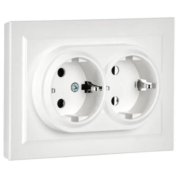 Розетка IEK BR-R21-16-K01-F 230 В/ Type-F/ White photo 1 Розетка IEK BR-R21-16-K01-F 230 В/ Type-F/ White photo 1