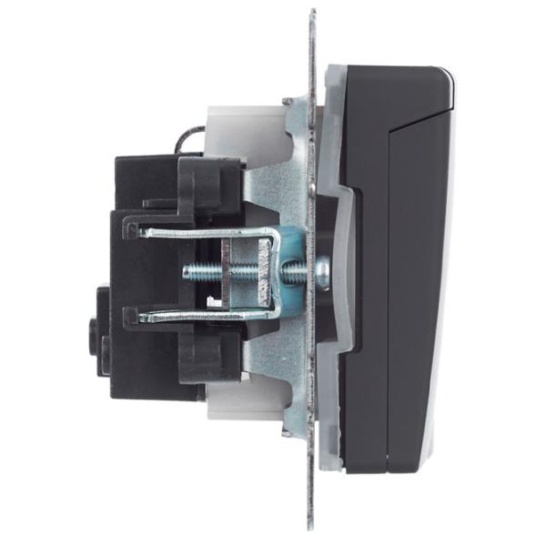 Priză IEK BR-R16-16-44-K53 230 V/ Type-F/ Black photo 5 Priză IEK BR-R16-16-44-K53 230 V/ Type-F/ Black photo 5