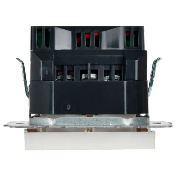 Priză IEK BR-R14-16-U22-018-K01 230 V/ Type-F/ White photo 3 Priză IEK BR-R14-16-U22-018-K01 230 V/ Type-F/ White photo 3