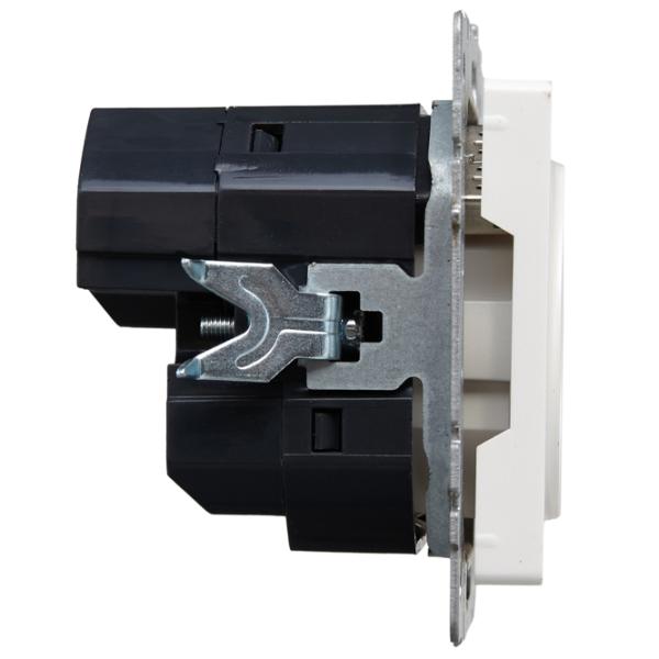 Priză IEK BR-R14-16-U22-018-K36 230 V/ Type-F/ Pearl photo 6 Priză IEK BR-R14-16-U22-018-K36 230 V/ Type-F/ Pearl photo 6