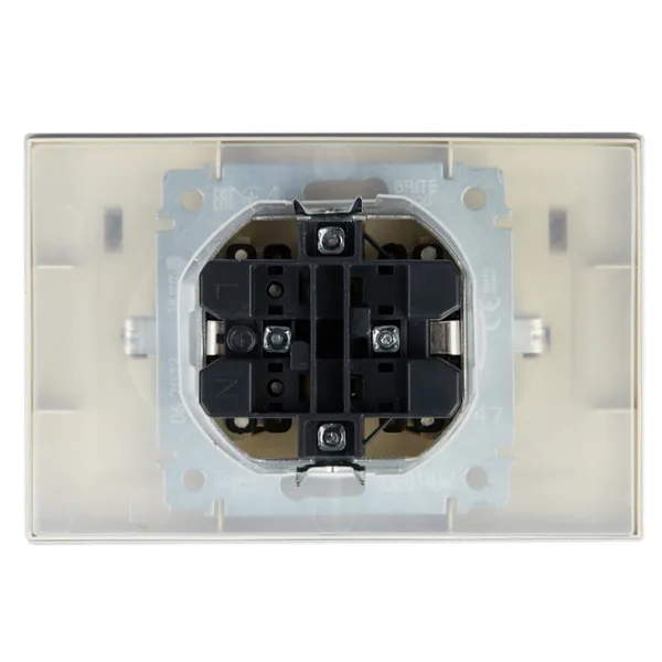 Розетка IEK BR-R26-16-44-K47-F 230 В/ Type-F/ Серебристый photo 6 Розетка IEK BR-R26-16-44-K47-F 230 В/ Type-F/ Серебристый photo 6