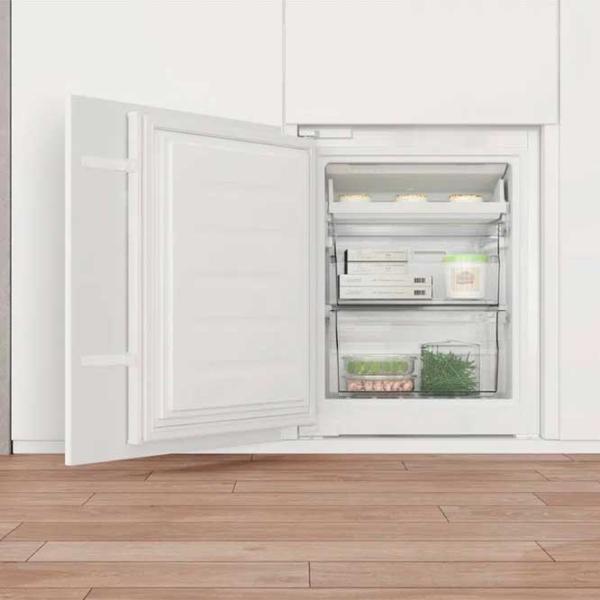 Frigider Whirlpool WHC18 T311 cu congelator jos 250 l / 177 cm / White photo 5