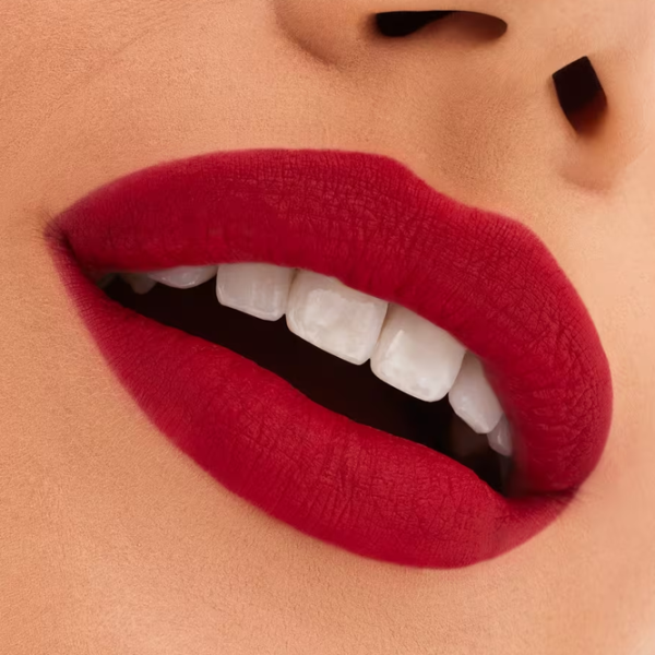 Ruj de buze Mac LOCKED KISS 24HR Stick/ Ruby Red photo 3 Ruj de buze Mac LOCKED KISS 24HR Stick/ Ruby Red photo 3