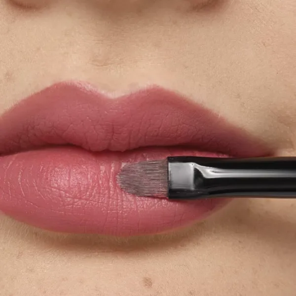 Кисть для губ Artdeco BRUSH PREMIUM QUALITY Pink photo 3 Кисть для губ Artdeco BRUSH PREMIUM QUALITY Pink photo 3