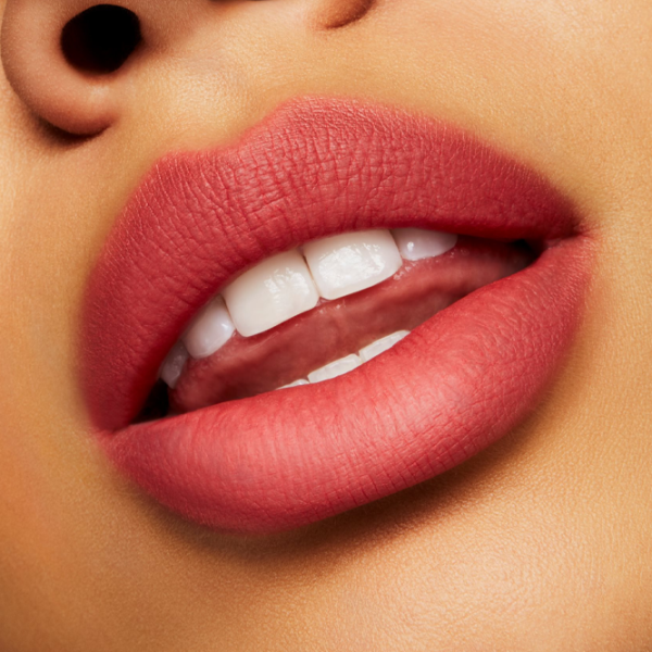 Губная помада Mac POWDER KISS Stick/ Pink Punch photo 3 Губная помада Mac POWDER KISS Stick/ Pink Punch photo 3