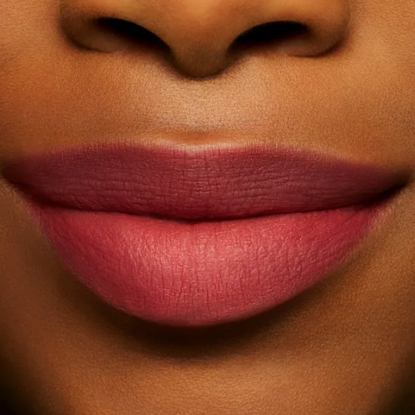 Ruj de buze Mac POWDER KISS Stick/ Rose photo 2 Ruj de buze Mac POWDER KISS Stick/ Rose photo 2