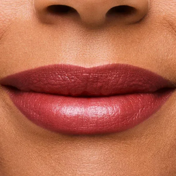 Губная помада Estee Lauder PURE COLOR MATTE Stick/ Нюдово-розовый photo 4 Губная помада Estee Lauder PURE COLOR MATTE Stick/ Нюдово-розовый photo 4