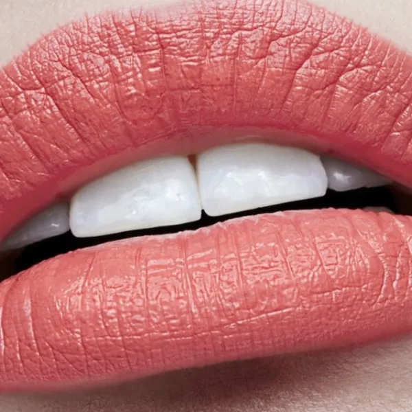 Ruj de buze Mac AMPLIFIED Stick/ Coral photo 3 Ruj de buze Mac AMPLIFIED Stick/ Coral photo 3