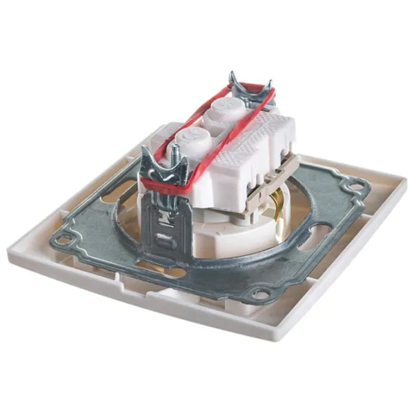 Розетка IEK ERK11-K01-16-DM 220 - 250 В/ Type-F/ White photo 4