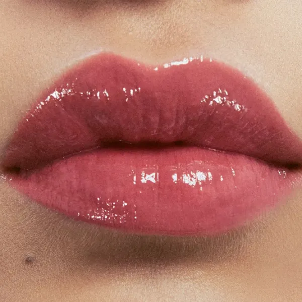 Губная помада Yves Saint Laurent LOVESHINE RVS Stick/ Soft Berry photo 3