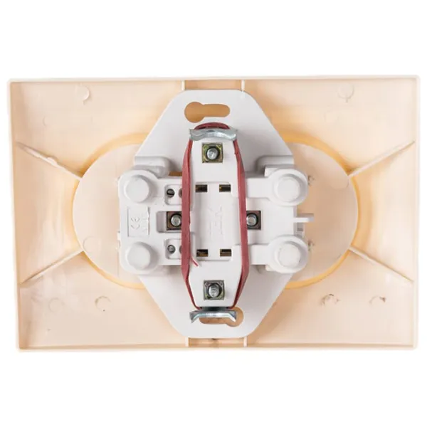 Розетка IEK ERK23-K33-10-DM 220 - 240 В/ Type-C/ Кремовый photo 2 Розетка IEK ERK23-K33-10-DM 220 - 240 В/ Type-C/ Кремовый photo 2