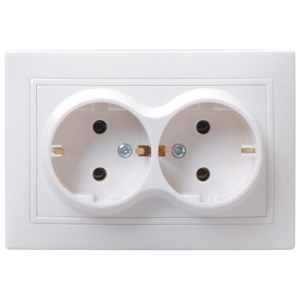Priză IEK ERK24-K01-16-DM 220 - 240 V/ Type-F/ White photo 1
