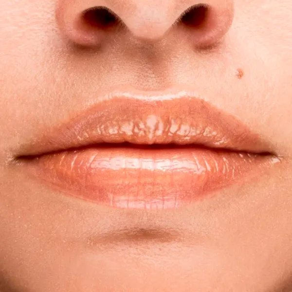 Блеск для губ Collistar Lip Gloss Volume 7 мл/ 120 photo 2 Блеск для губ Collistar Lip Gloss Volume 7 мл/ 120 photo 2
