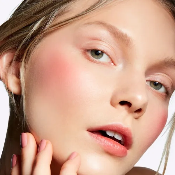 Румяна Mac EXTRA DIMENSION BLUSH 4 г/ Роза photo 2 Румяна Mac EXTRA DIMENSION BLUSH 4 г/ Роза photo 2