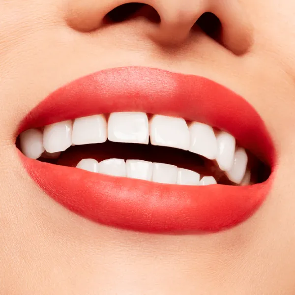 Ruj de buze Mac POWDER KISS VELVET BLUR SLIM Stick/ Ferrary photo 3