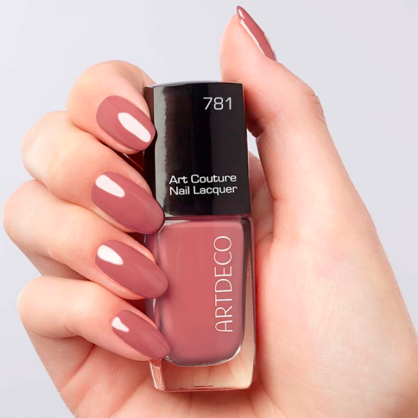 Лак для ногтей Artdeco Art Couture Nail Lacquer 10 мл/ Pink photo 3 Лак для ногтей Artdeco Art Couture Nail Lacquer 10 мл/ Pink photo 3