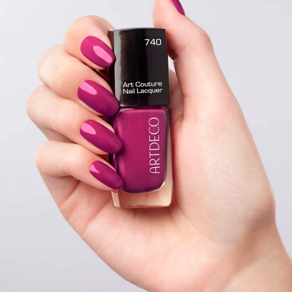 Lac de unghii Artdeco Art Couture Nail Lacquer 10 ml/ Purple photo 3 Lac de unghii Artdeco Art Couture Nail Lacquer 10 ml/ Purple photo 3