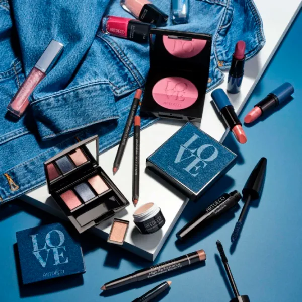 Lac de unghii Artdeco Art Couture Nail Lacquer 10 ml/ Beige photo 3 Lac de unghii Artdeco Art Couture Nail Lacquer 10 ml/ Beige photo 3