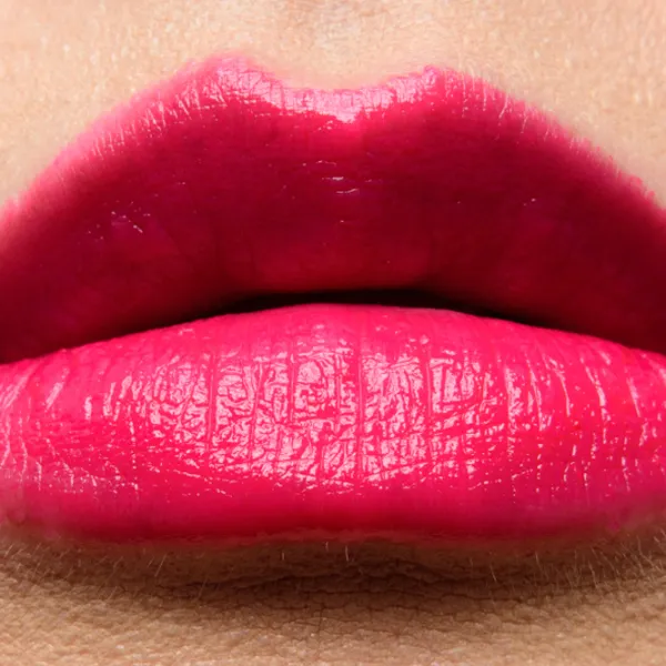 Ruj de buze Mac LOVE ME Stick/ Cherry photo 3 Ruj de buze Mac LOVE ME Stick/ Cherry photo 3
