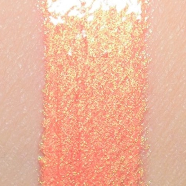 Ruj de buze Mac LIPCOLOUR GRAND ILLUSION Stick cu aplicator/ Golden Coral photo 3 Ruj de buze Mac LIPCOLOUR GRAND ILLUSION Stick cu aplicator/ Golden Coral photo 3