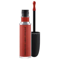 Ruj de buze Mac Powder Kiss Liquid Lipcolor Stick cu aplicator/ Auburn Red