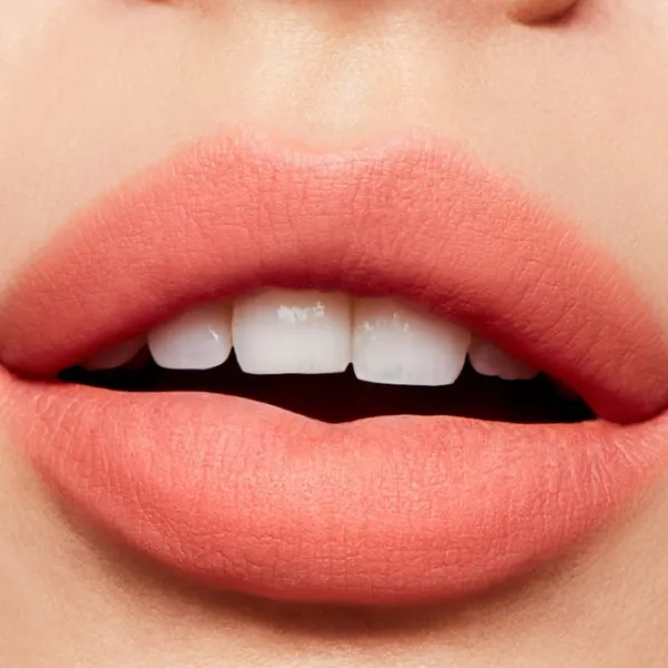 Ruj de buze Mac Powder Kiss Liquid Lipcolor Stick cu aplicator/ Dark Coral photo 3 Ruj de buze Mac Powder Kiss Liquid Lipcolor Stick cu aplicator/ Dark Coral photo 3