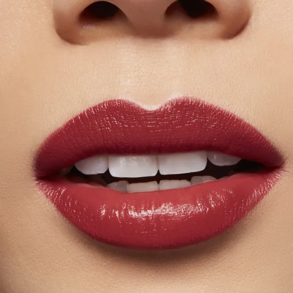 Губная помада Mac Love Me Liquid Lipcolour Стик с апликатором/ Soft Berry photo 3 Губная помада Mac Love Me Liquid Lipcolour Стик с апликатором/ Soft Berry photo 3