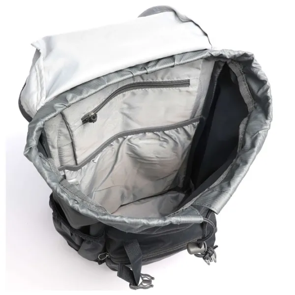 Туристический рюкзак Deuter Walker 20 Для путешествий/ 20 л photo 4 Туристический рюкзак Deuter Walker 20 Для путешествий/ 20 л photo 4