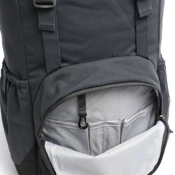 Туристический рюкзак Deuter Walker 20 Для путешествий/ 20 л photo 5 Туристический рюкзак Deuter Walker 20 Для путешествий/ 20 л photo 5